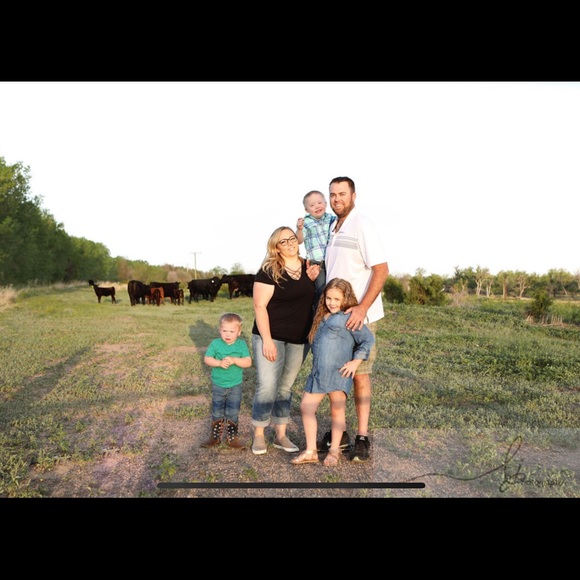 Meet your Posher, Cami - Picture 2 of 2